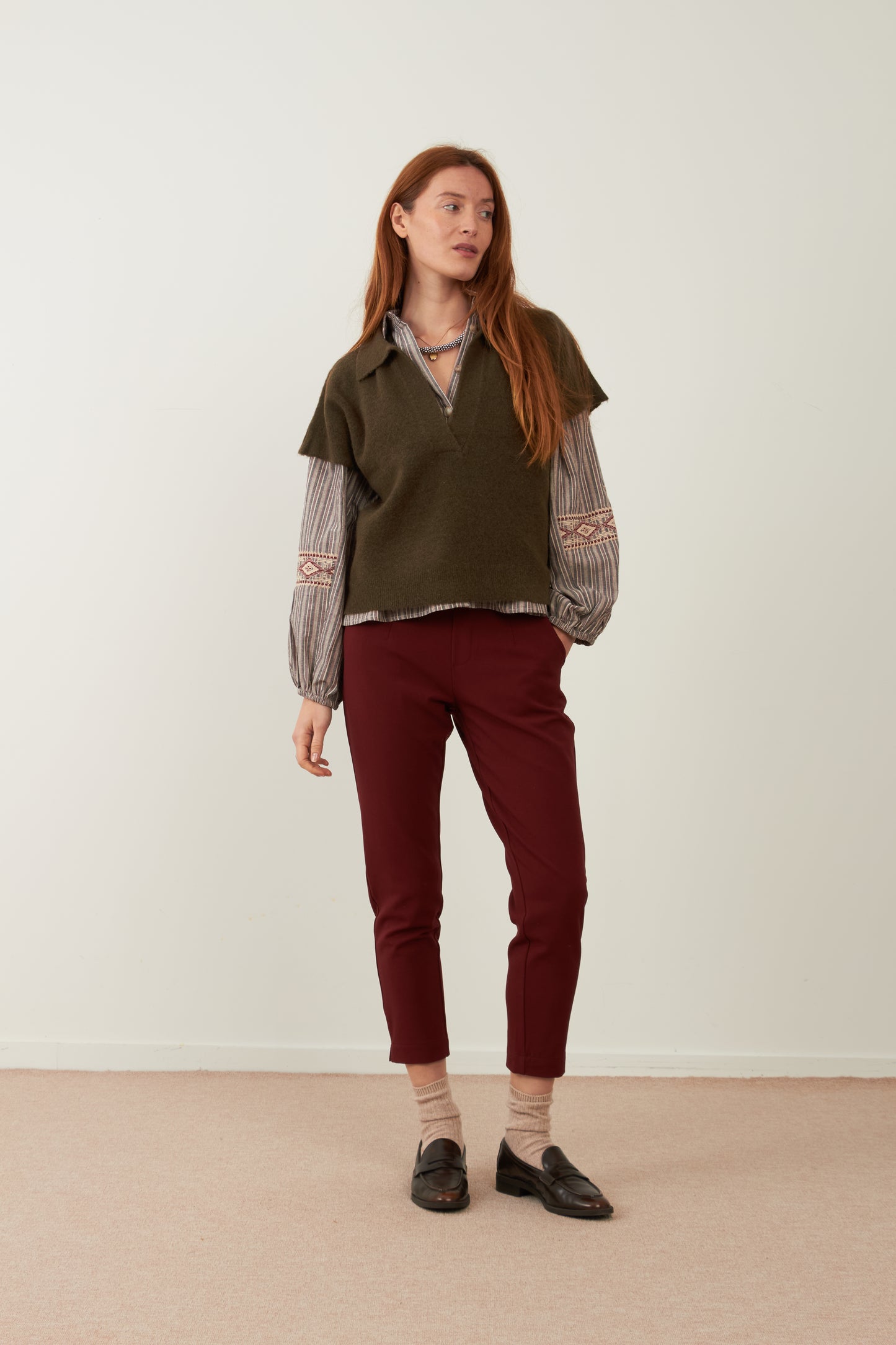 Pull manches courtes Motel - Kaki
